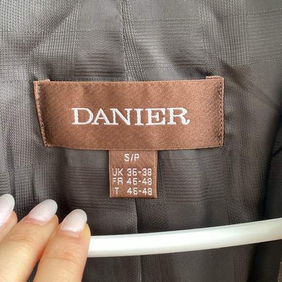 ❌SOLD❌Men’s Danier Leather Blazer Jacket - Picture 4 of 8
